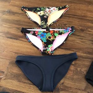 3 triangl baithing suit bottoms, 1 top